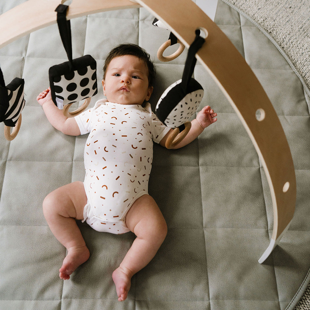 Black and white baby play gym deals